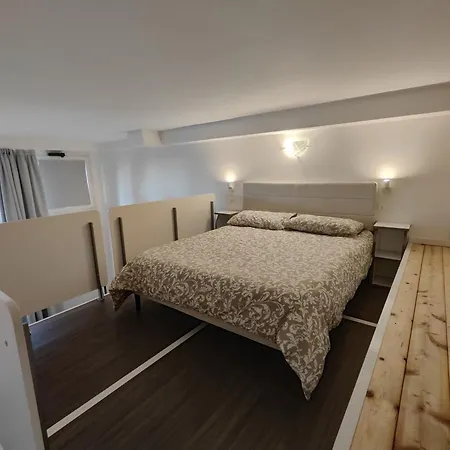 Fantastic Flat Famagosta Area, Forum, Parking, Netflix Milano